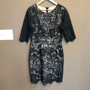 Julienne W Half Sleeve Lace‎ Sheath Dress Medium